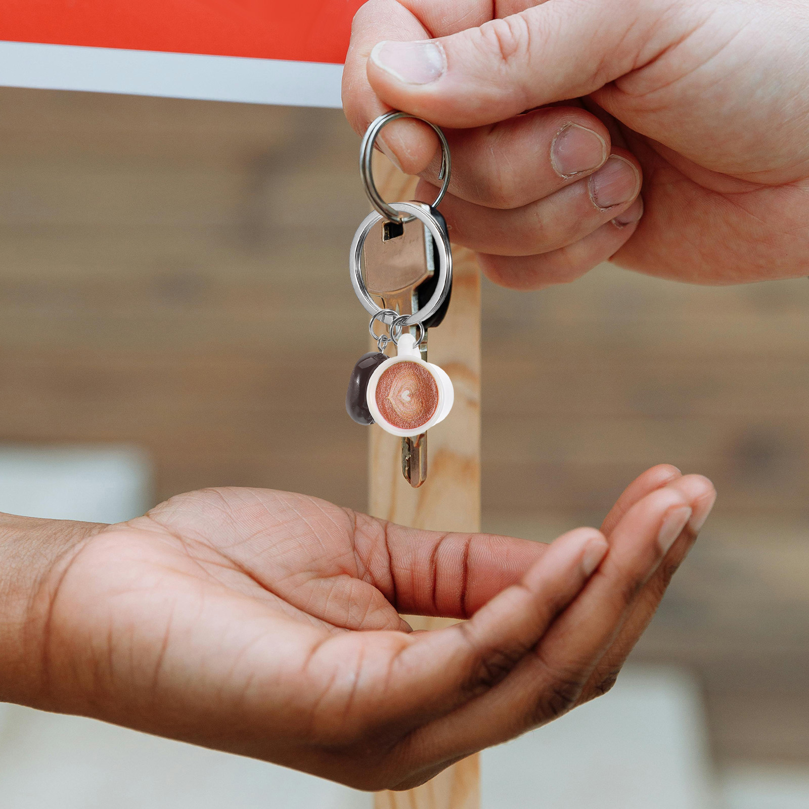 Portachiavi a Forma di Chicco  - Resin Art Design Keychain recensione e prezzo