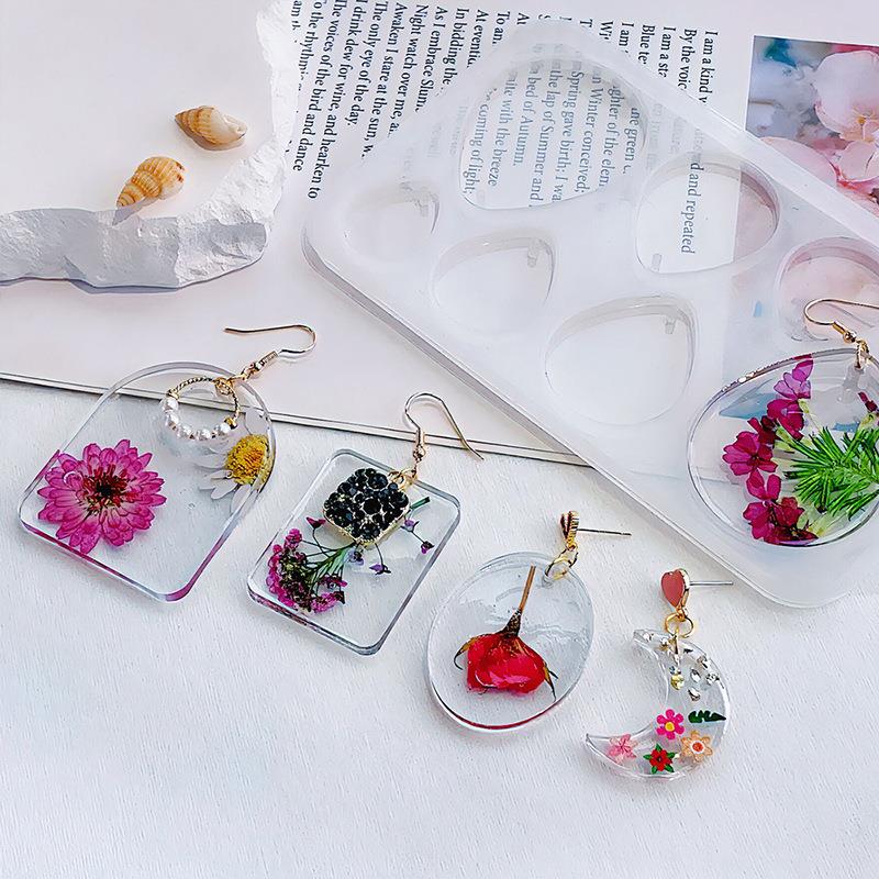 Ciondolo orecchino stampo in S - Resin Art Guide recensione e prezzo