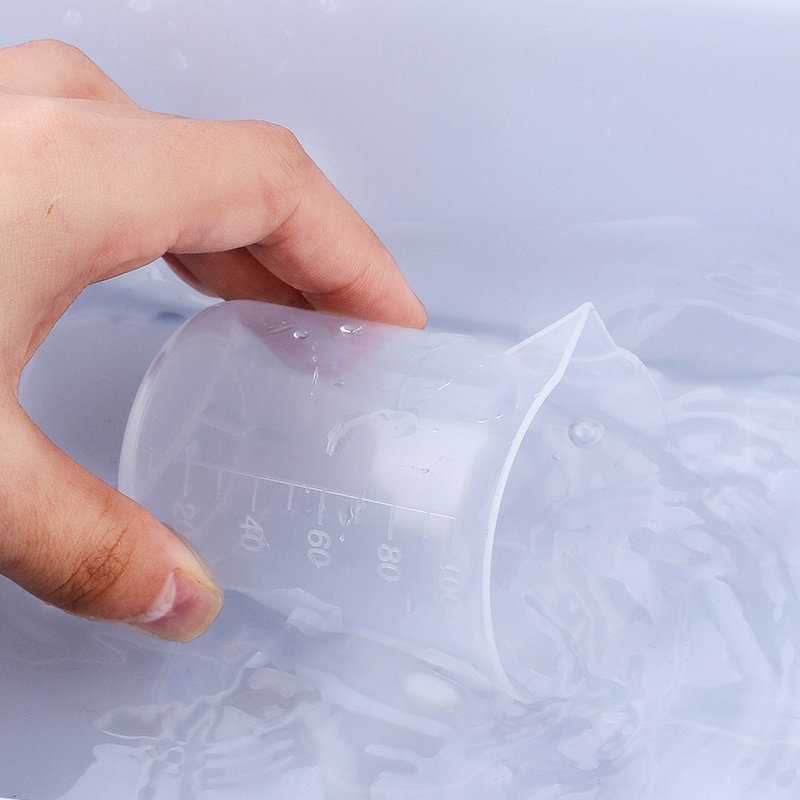 Bicchieri Graduati in Plastica - Resin Mixing Cup recensione e prezzo